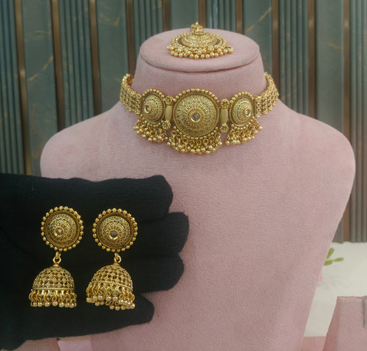 Gold Polki ChokerJewellery Litika Set