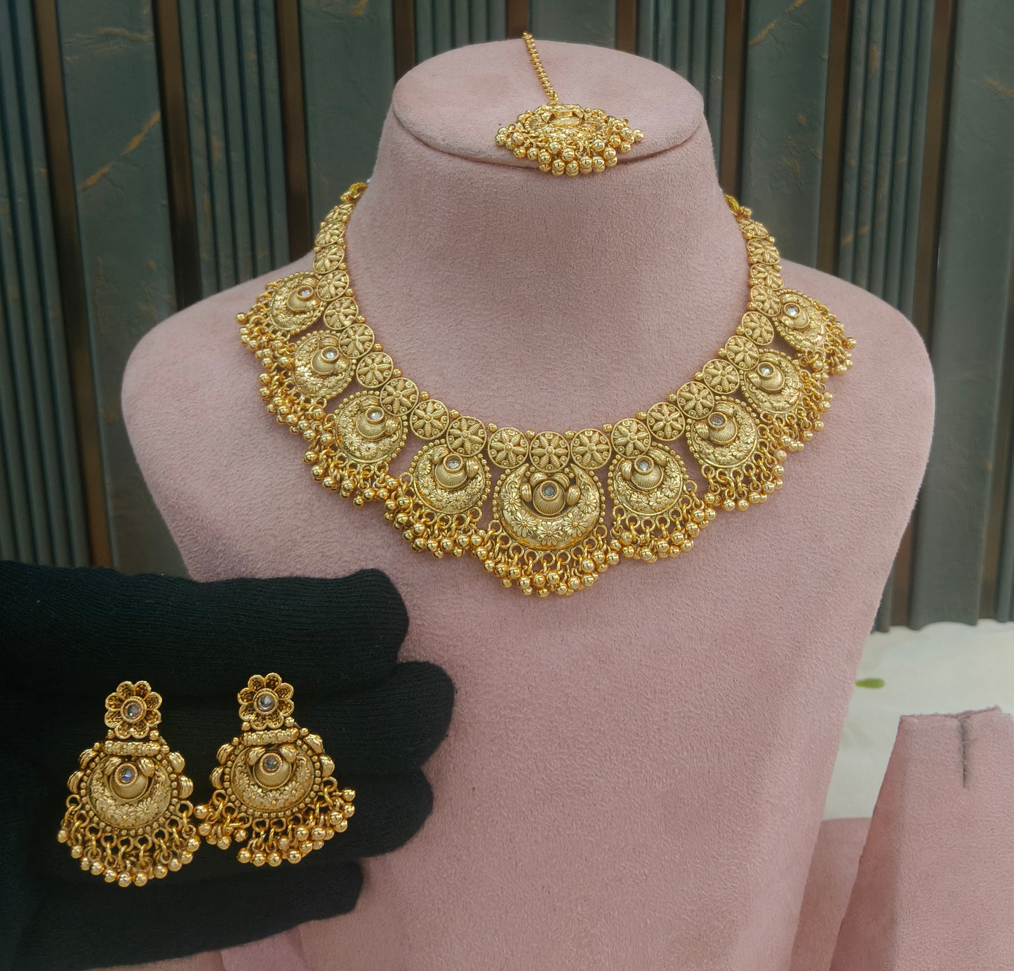 Gold Polki Necklace Jewellery sarika Set