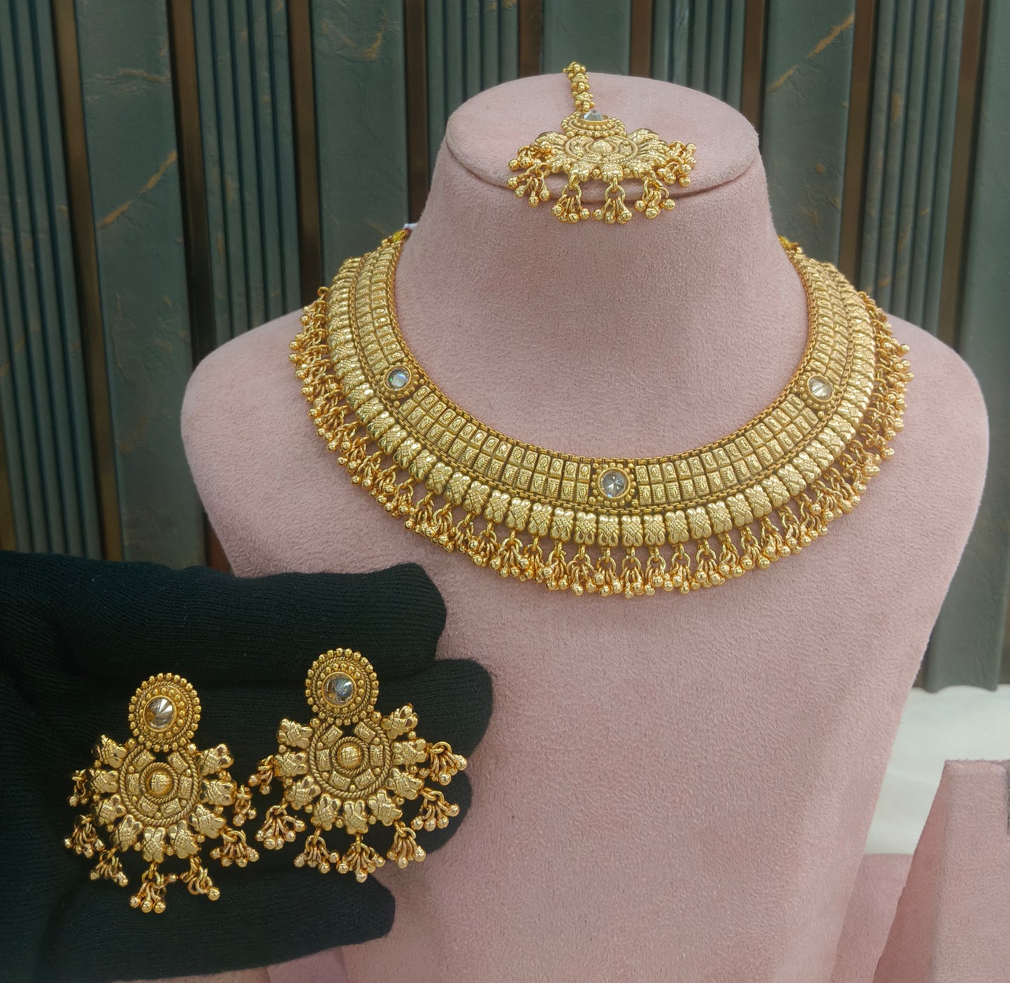 Gold Polki Necklace Jewellery sarika Set