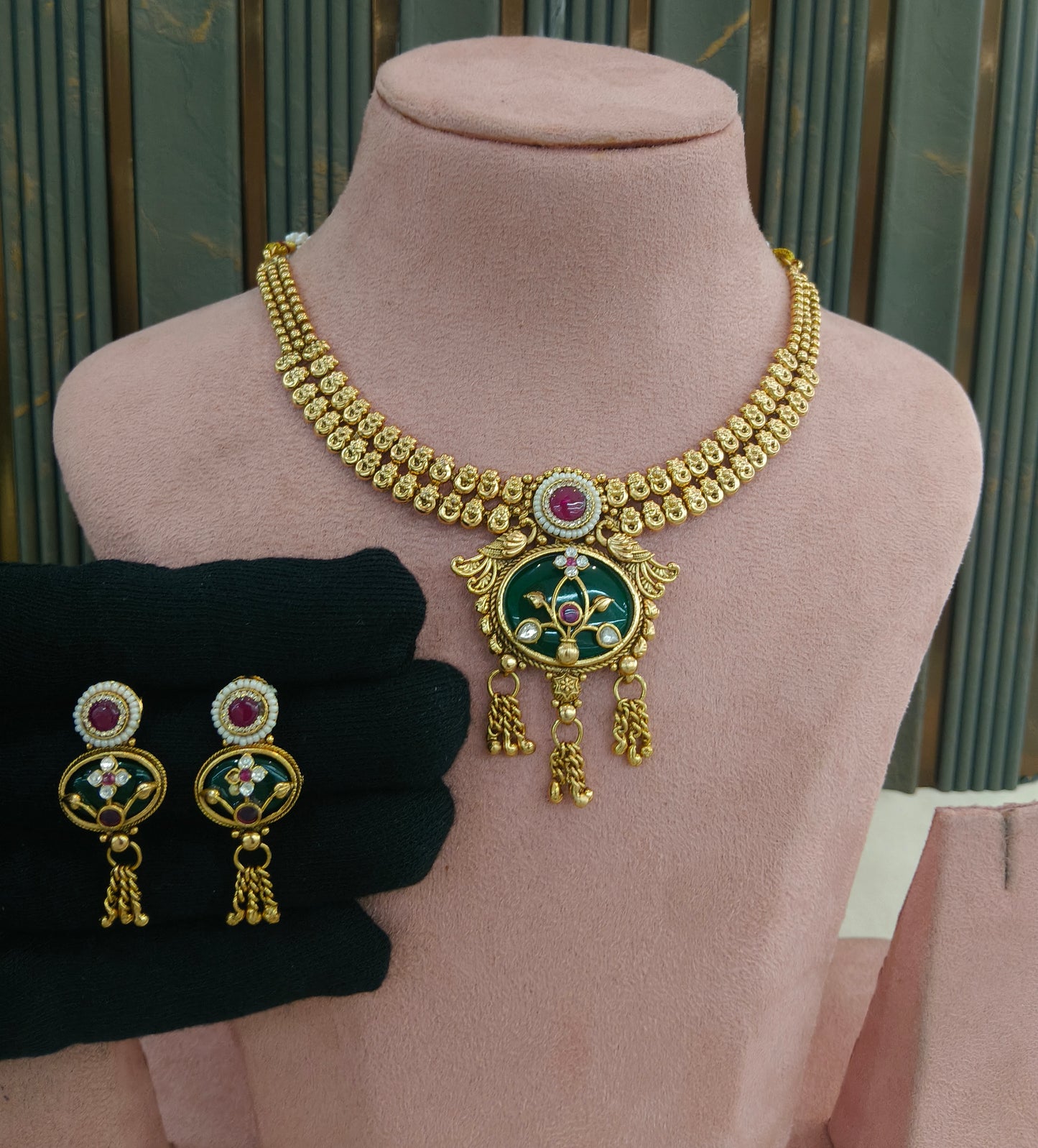 Gold Polki Necklace Jewellery Latika Set