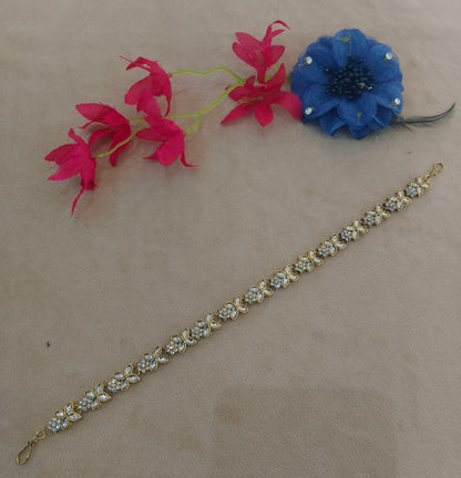 Gold White Kundan Sheesh Phool Headpiece Matha Patti