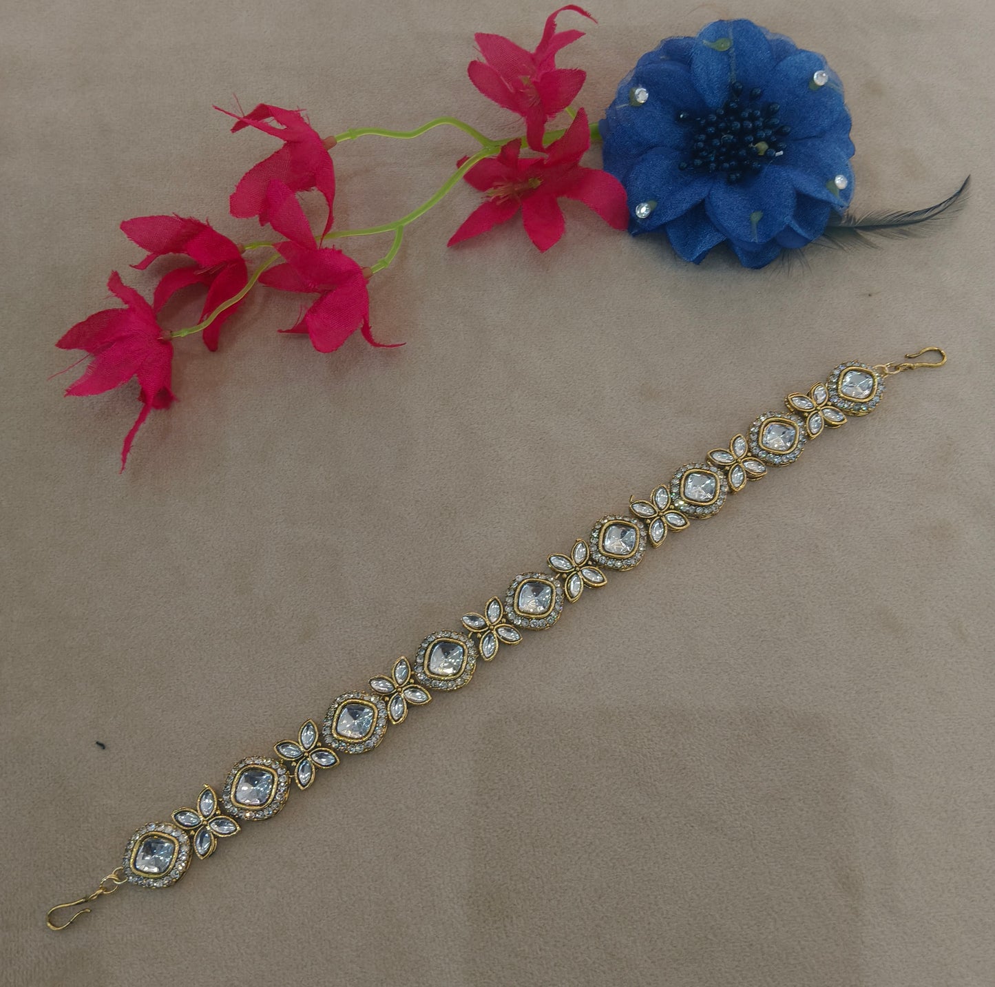 Gold White Kundan Sheesh Phool Headpiece Matha Patti