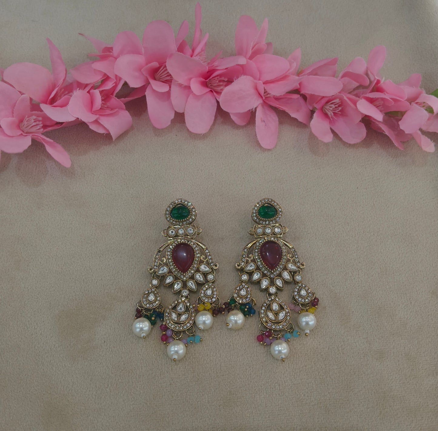 Antique Kundan Bollywood Kanif Earrings