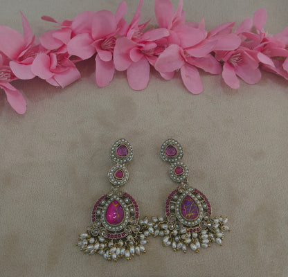 Antique Kundan Bollywood Kanif Earrings