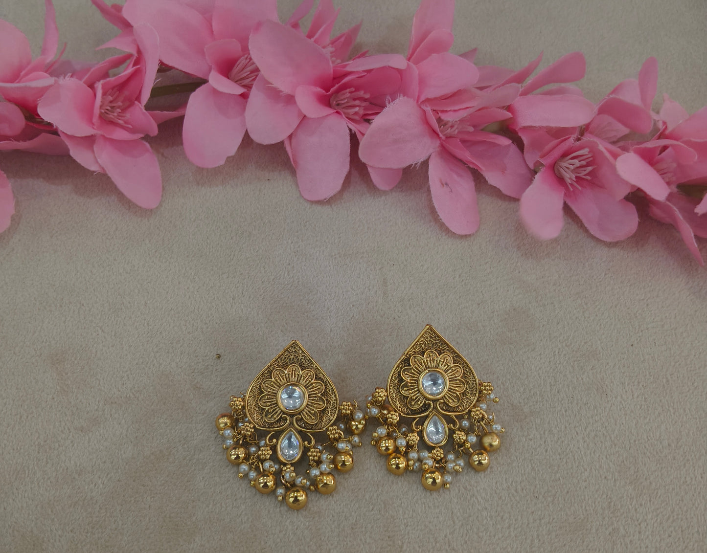Gold Polki Yaad Earrings