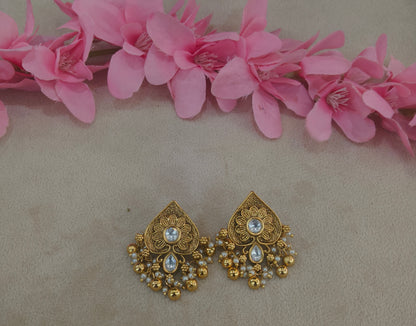 Gold Polki Yaad Earrings