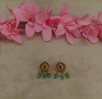Gold Polki Yaad Earrings