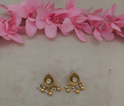 Gold Polki Yaad Earrings