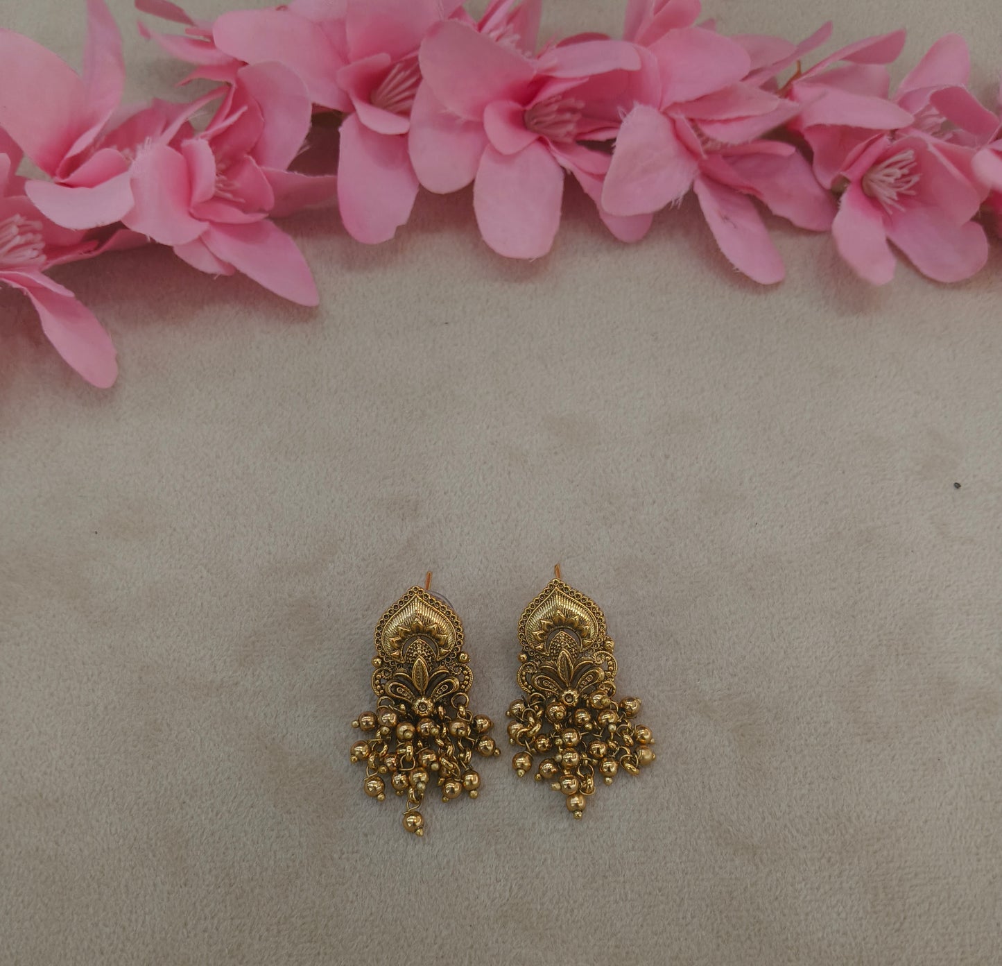 Gold Polki Yaad Earrings