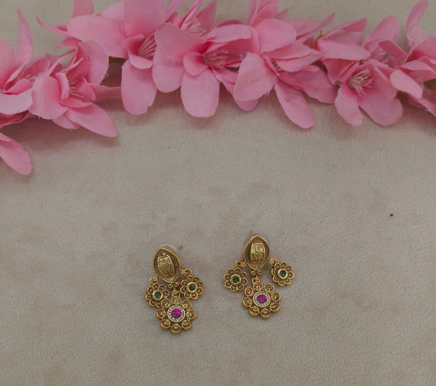 Gold Polki Yaad Earrings