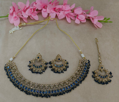 Antique Blue Necklace Love sets