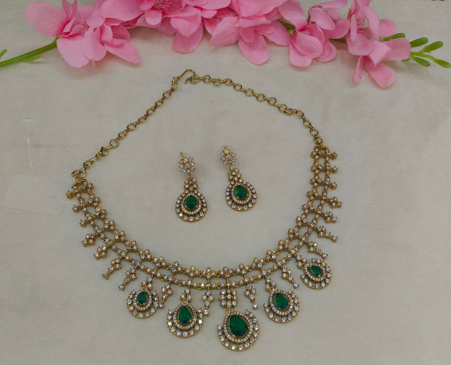 Antique Gold Green  Cz Necklace Jewellery Pvita Set