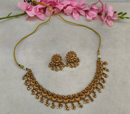 Gold White Polki Necklace Jewellery Daiky Set