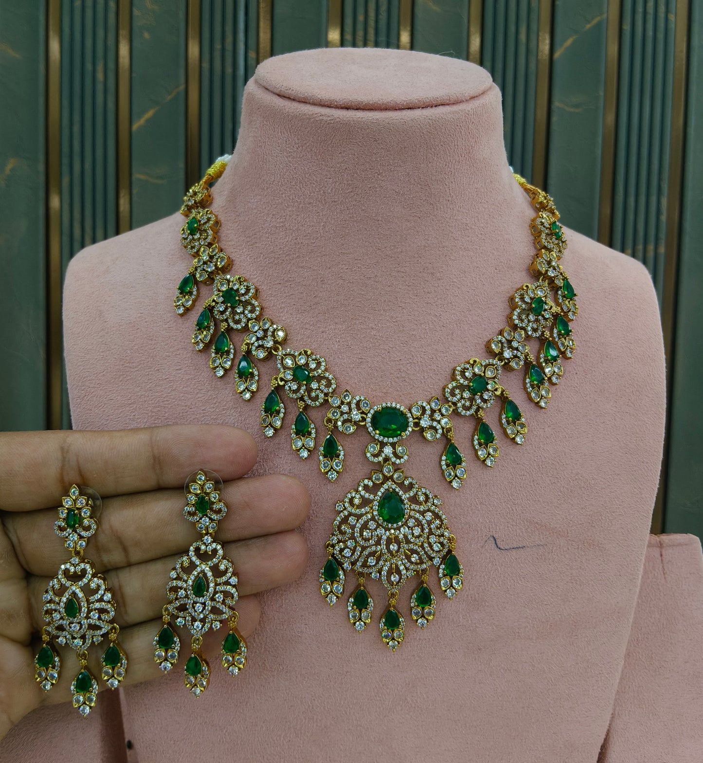 Antique Gold Green Cz Necklace Jewellery Tyra Set