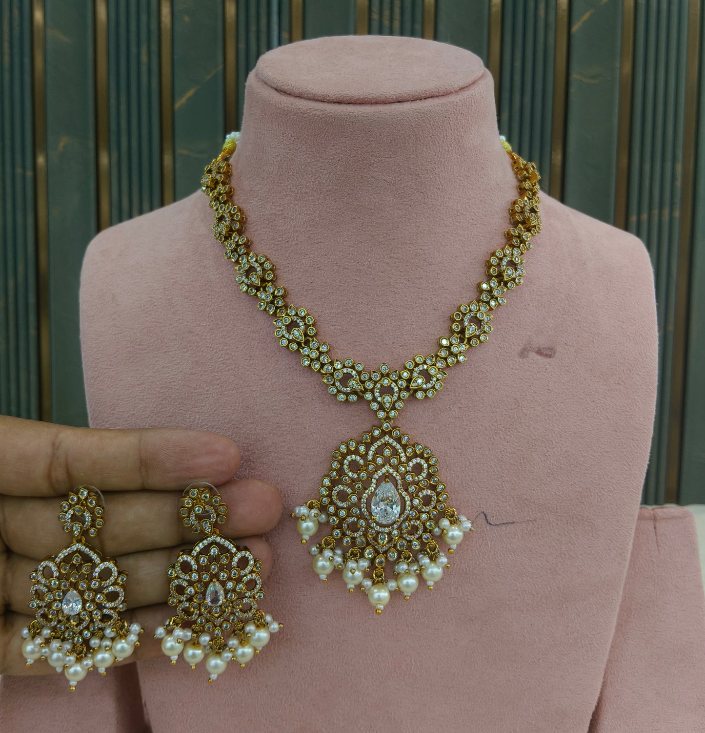 Antique Gold White Cz Necklace Jewellery Beth Set