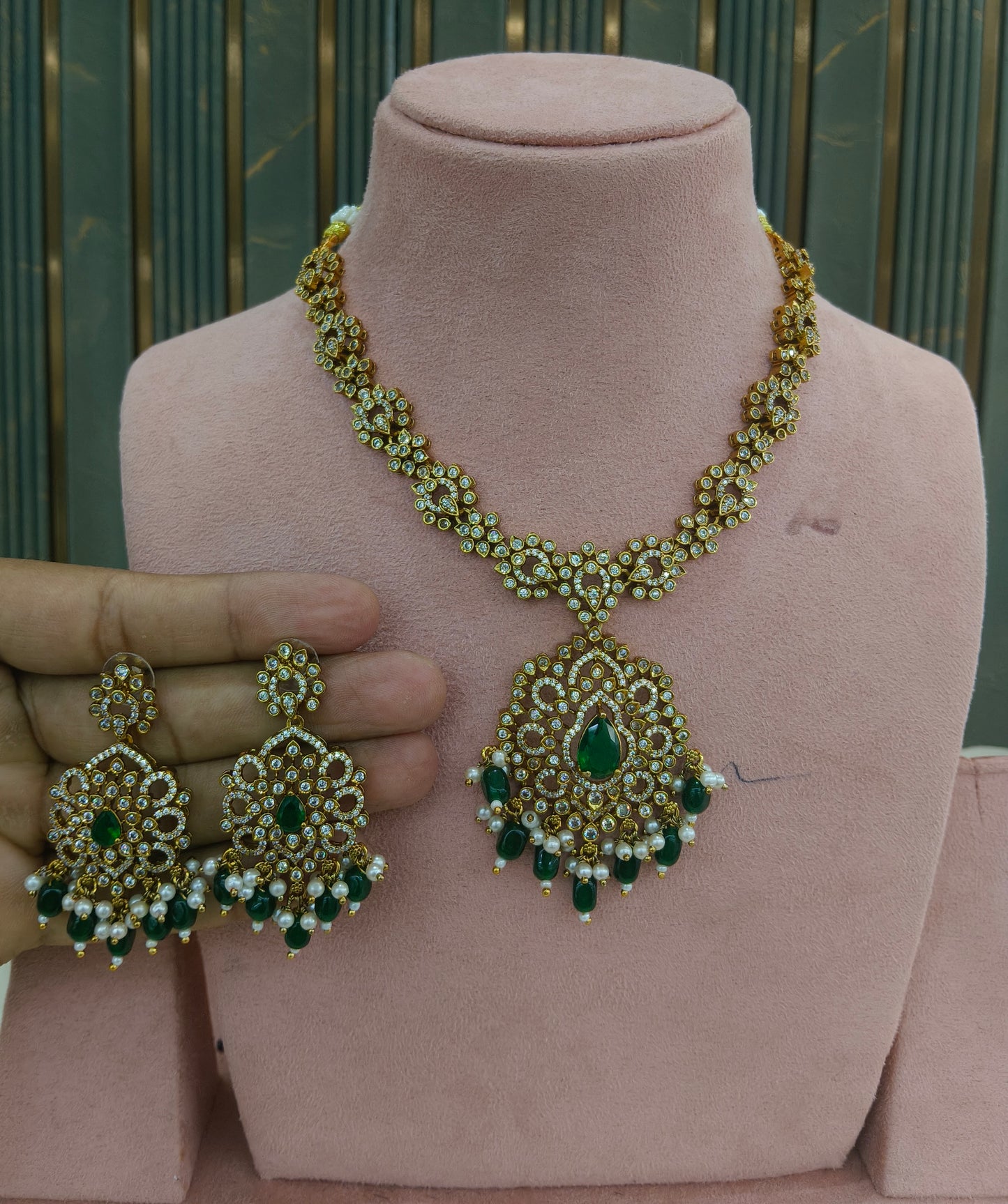 Antique Gold Green Cz Necklace Jewellery Beth Set