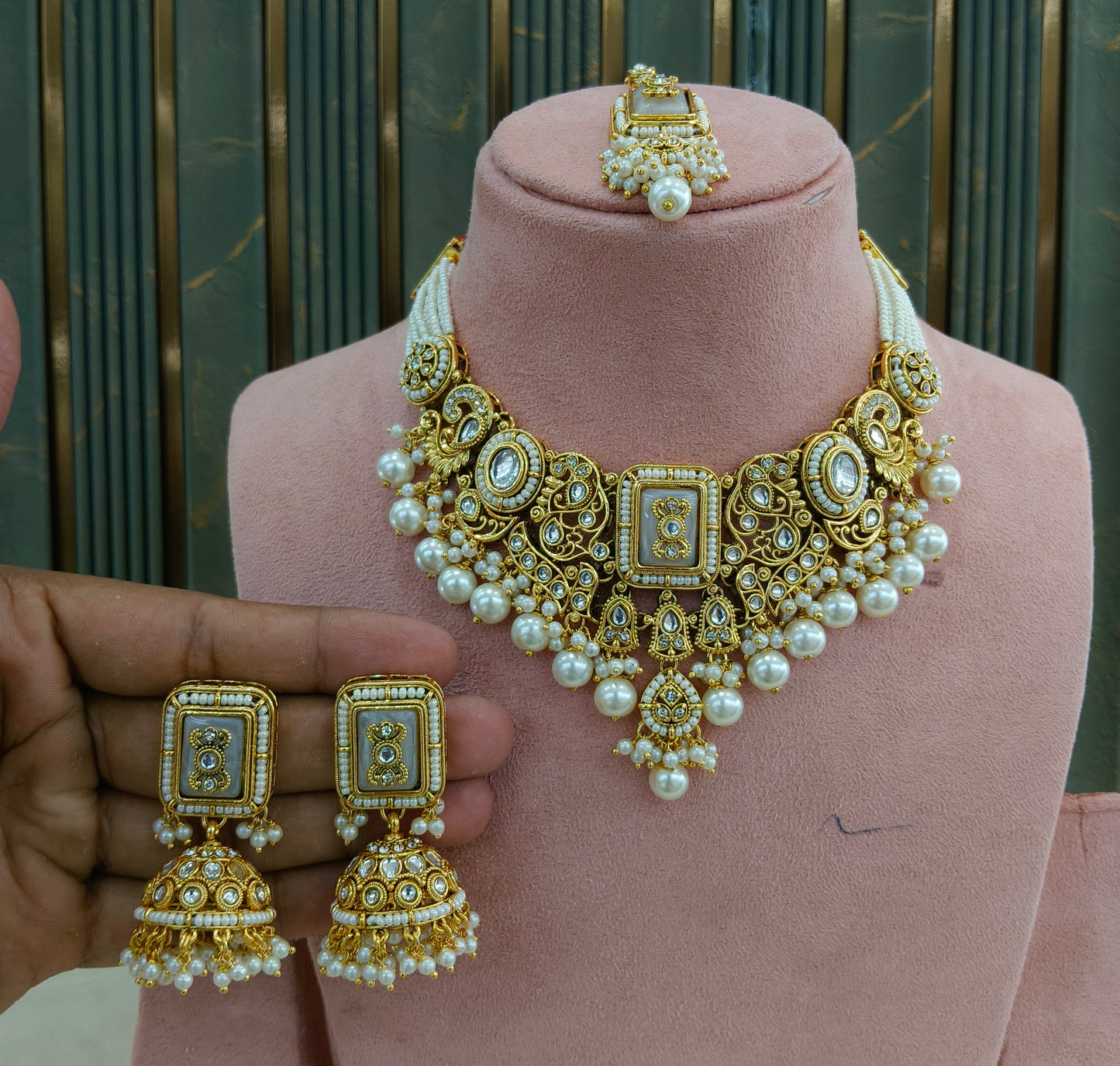 Gold White Kundan necklace Set/ kundan Gurmeet jewellery sets