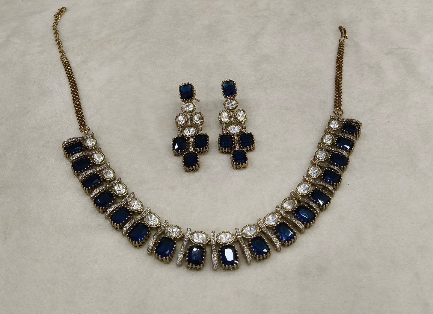 Blue Moissanite Kundan Necklace Jewellery Nimy Set