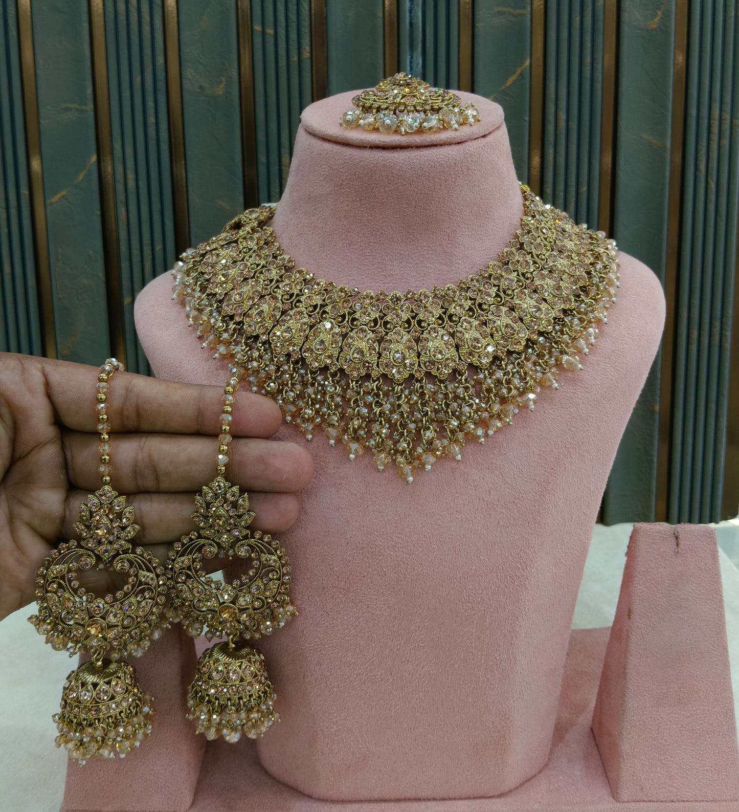 Antique Crystal Necklace Jewellery Shallu Set
