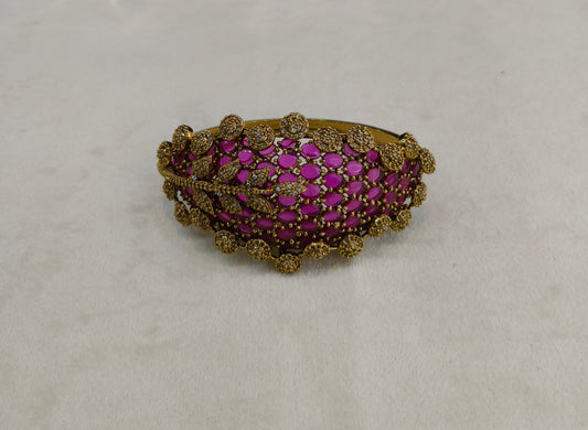 Antique Ruby AD Moissnaite Kundan Hand Bracelets Junia Jewellery