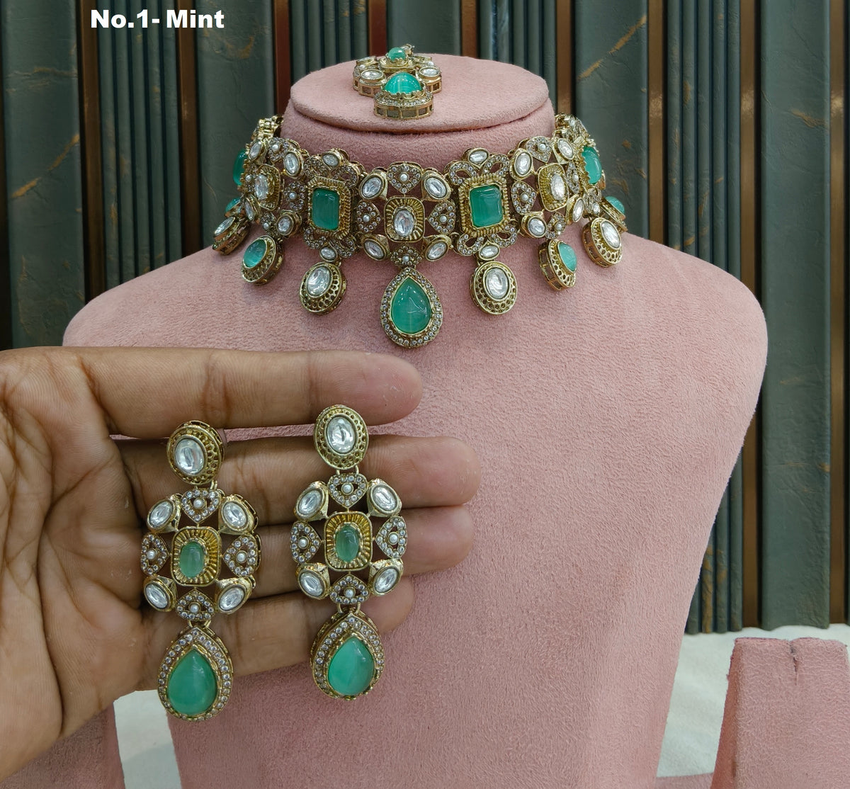 Mint Moissanite Kundan Choker Jewellery Wiley Set