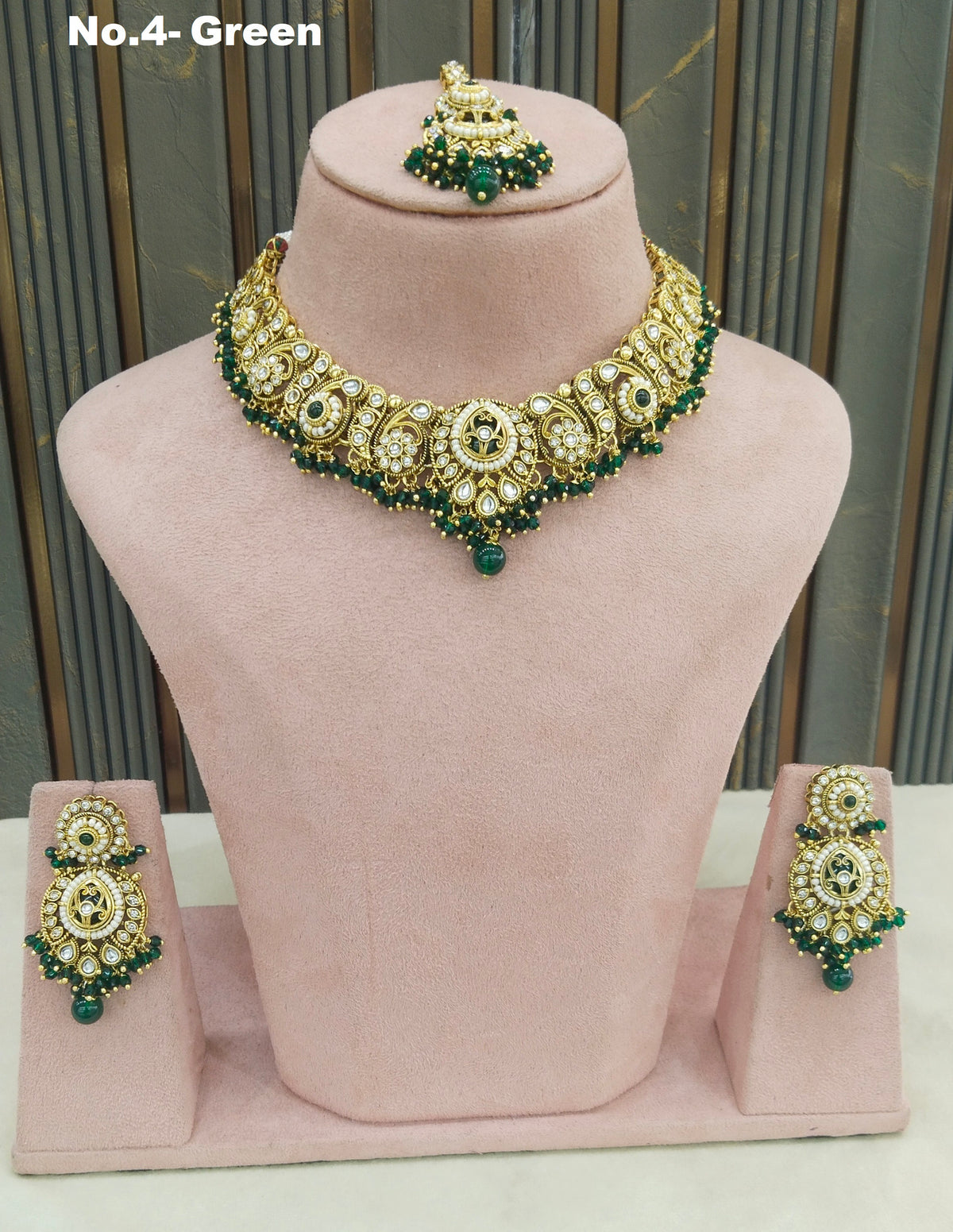 Green Kundan necklace Set/ Indian jewellery kundan Soni sets