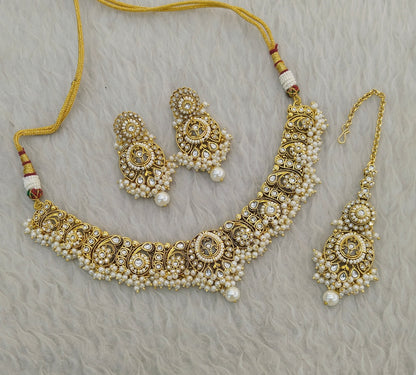 Gold White Kundan necklace Set/ Indian jewellery kundan Gitu sets (Copy)