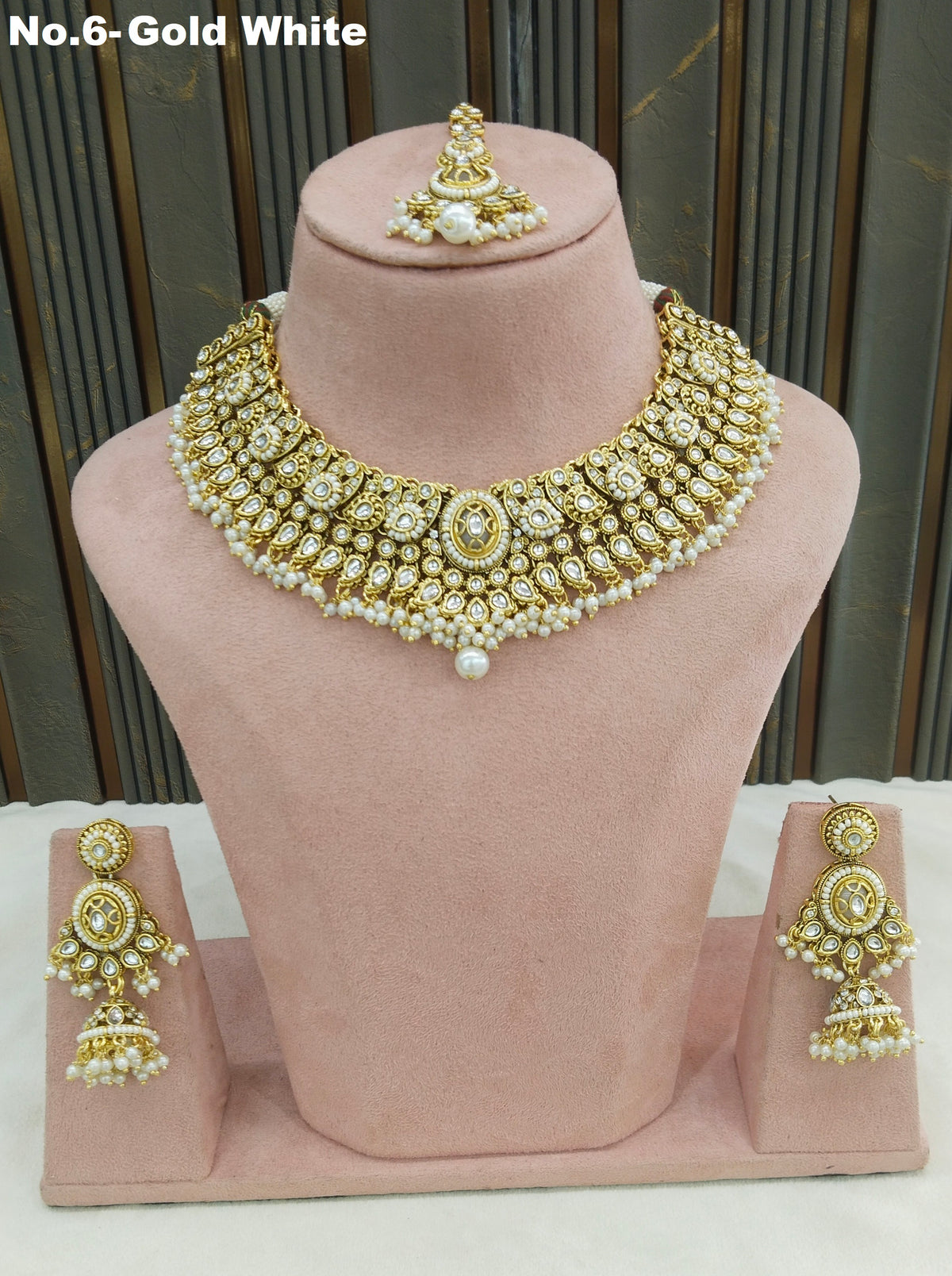Gold white Kundan necklace Set/ kundan Indian jewellery Gabu sets