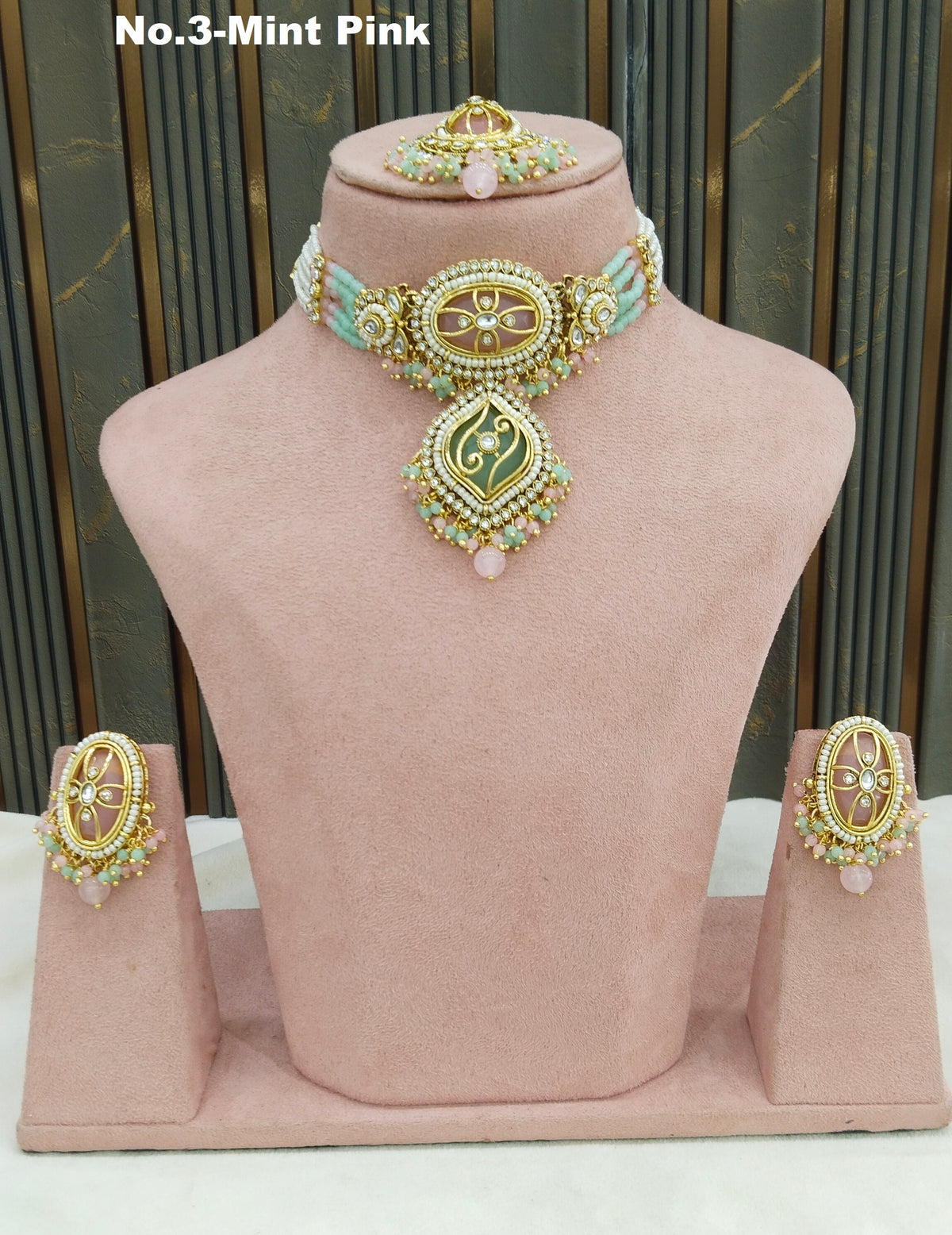 Mint Pink Kundan Choker Jewellery Fana Sets