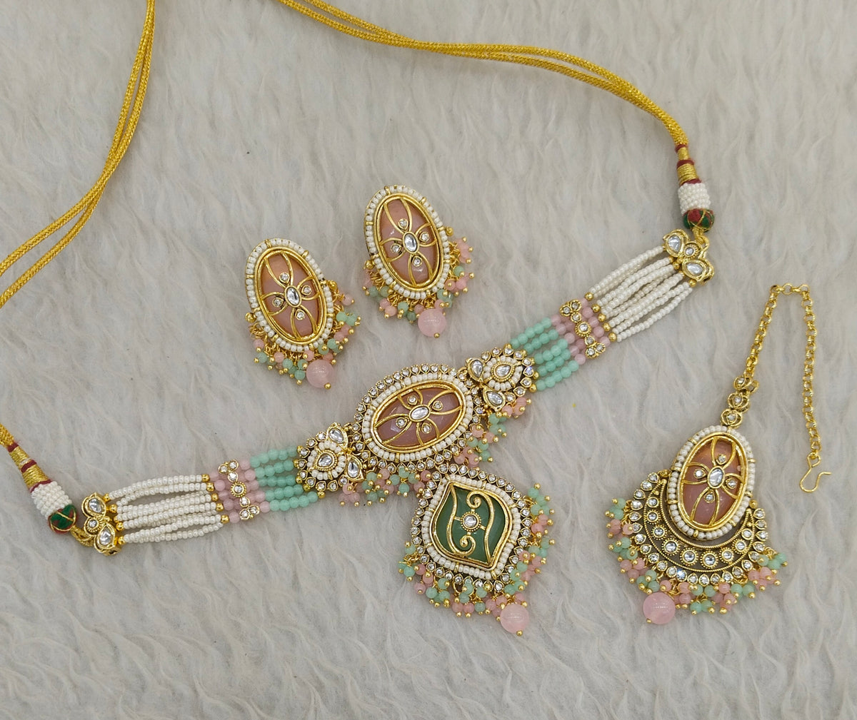 Mint Pink Kundan Choker Jewellery Fana Sets