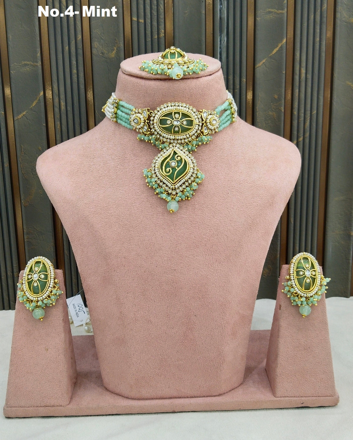 Mint  Kundan Choker Jewellery Fana Sets
