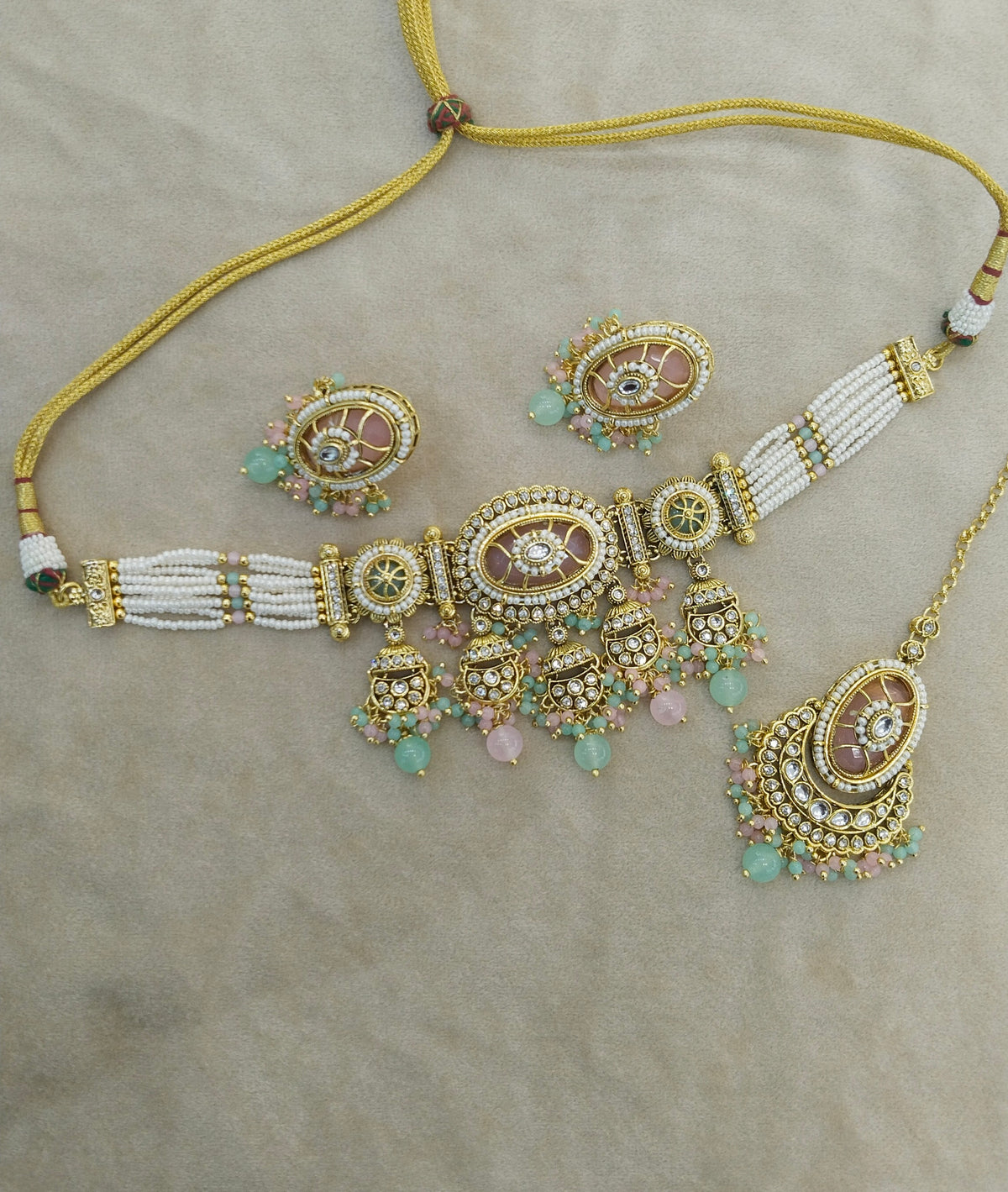 Mint pink Kundan Choker Jewellery Switi Set
