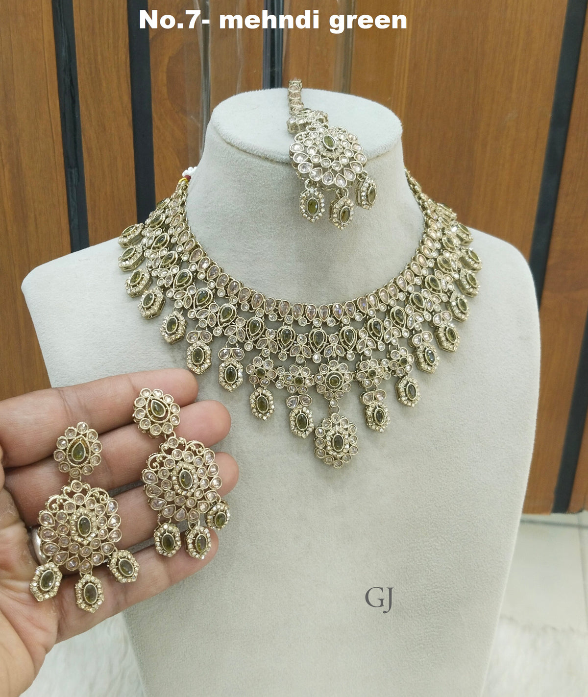 Antique Mehndi green  Ehan Necklace sets