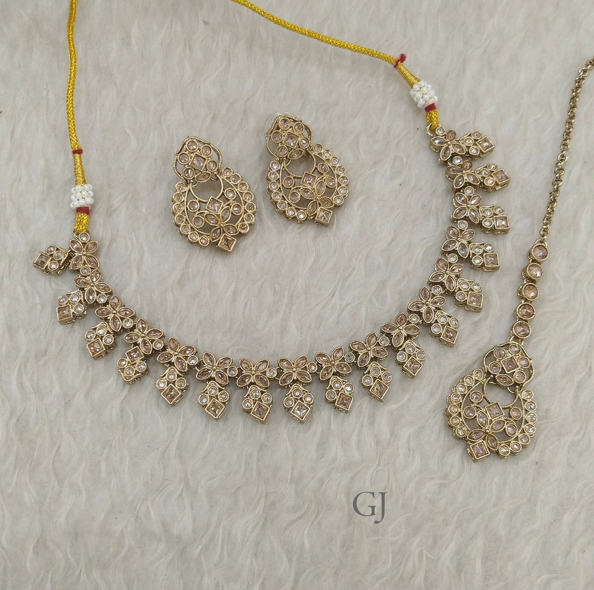 Antique Gold Necklace Chinu sets