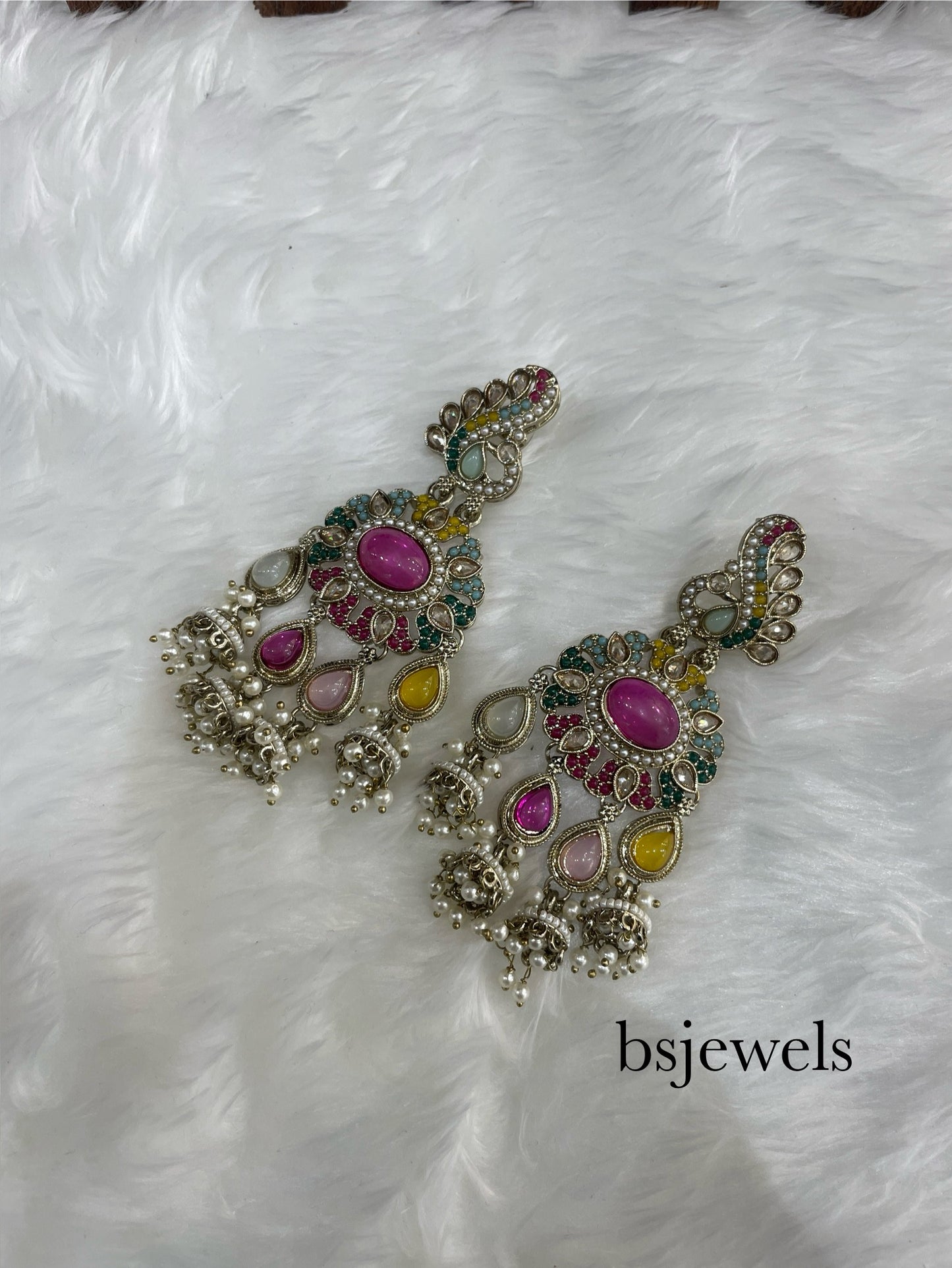 Multicolor Antique Gold Bollywood Sarpunch Earrings
