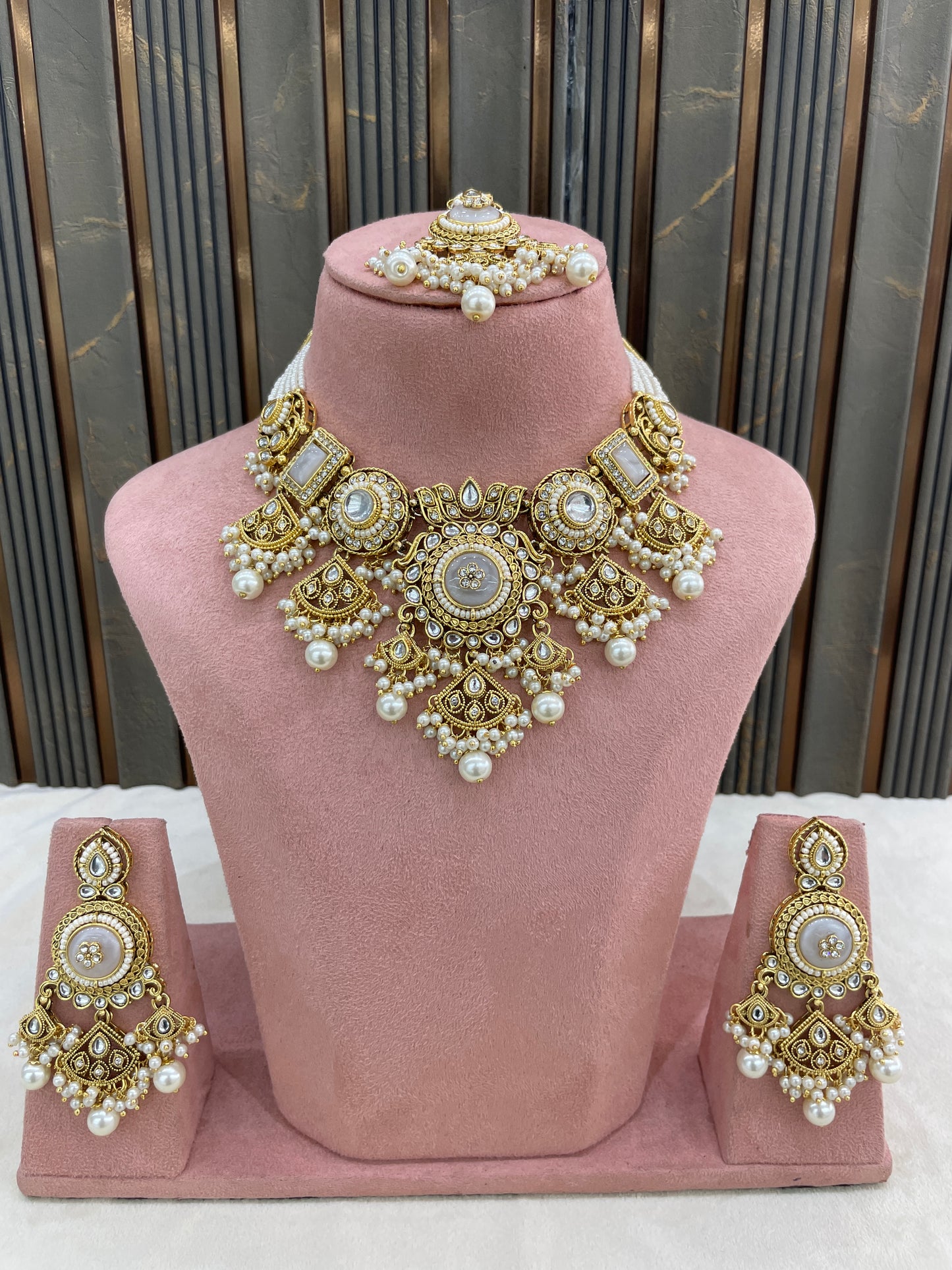 Gold White Kundan necklace Set/ kundan Indian Sehaj jewellery sets
