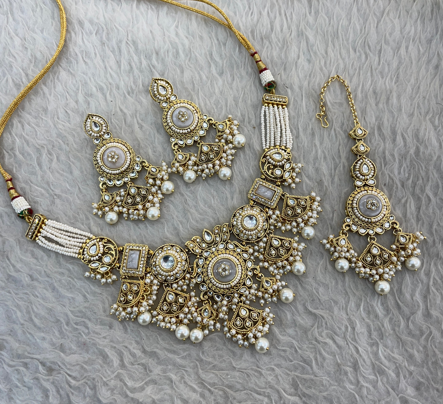 Gold White Kundan necklace Set/ kundan Indian Sehaj jewellery sets