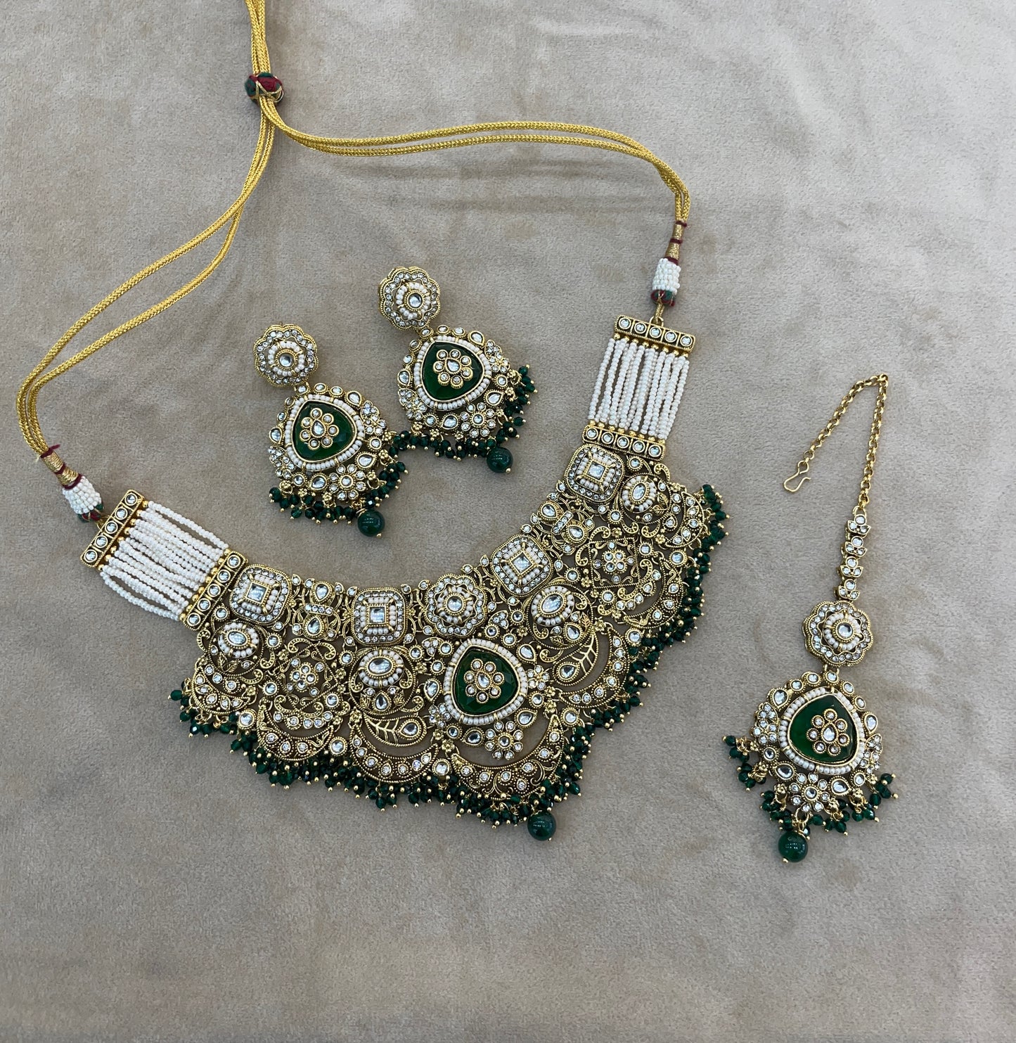 Gold Green Kundan necklace Set/ kundan Indian Harjot jewellery sets