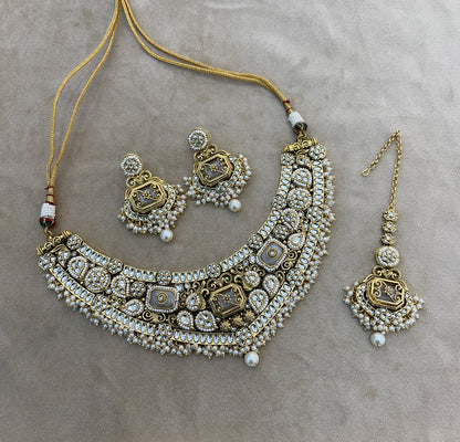 Gold White Kundan necklace Set/ kundan Indian Khusi jewellery sets