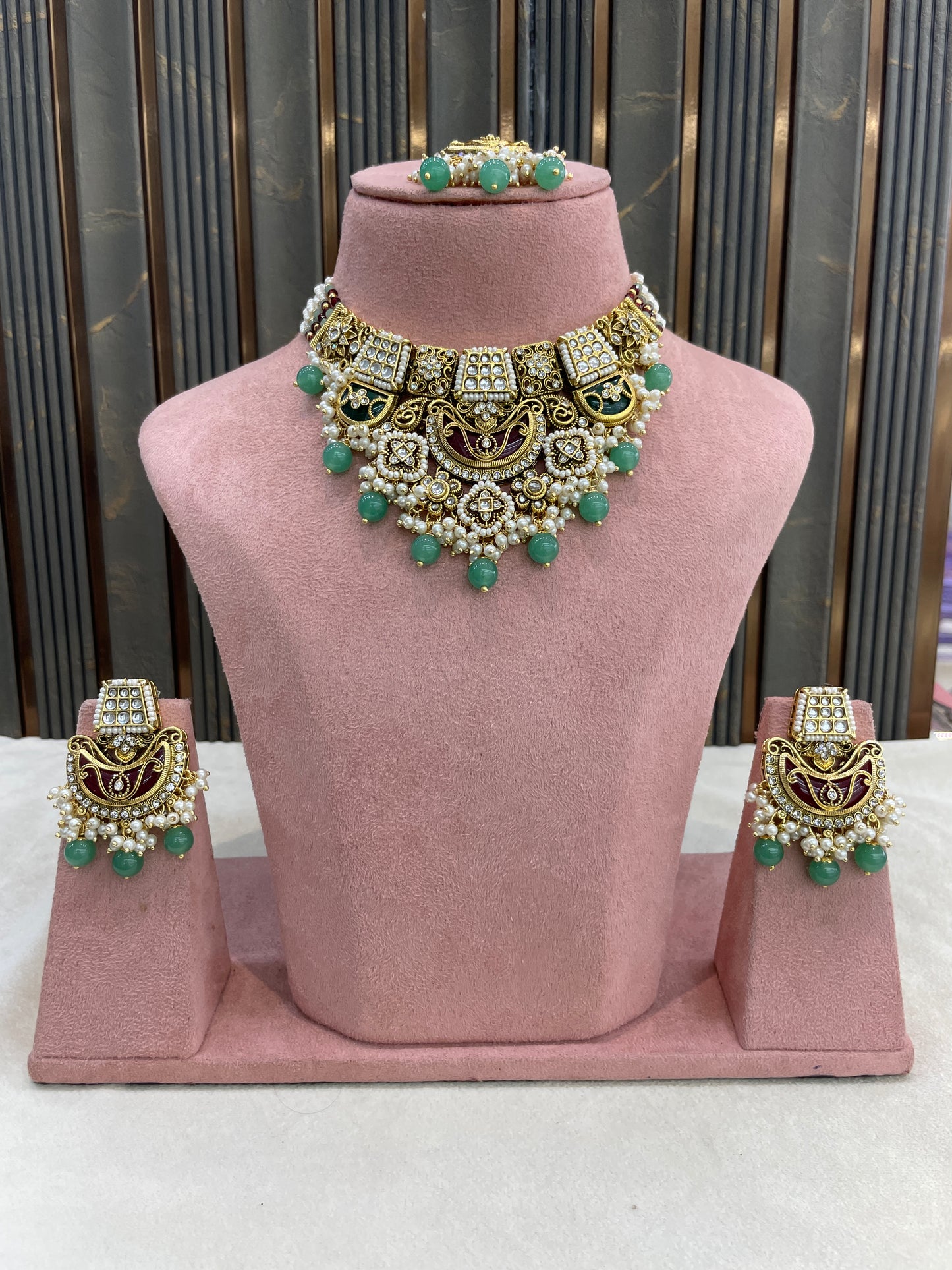 Ruby Sage Green Kundan necklace Set/ kundan Indian Dhrity jewellery sets