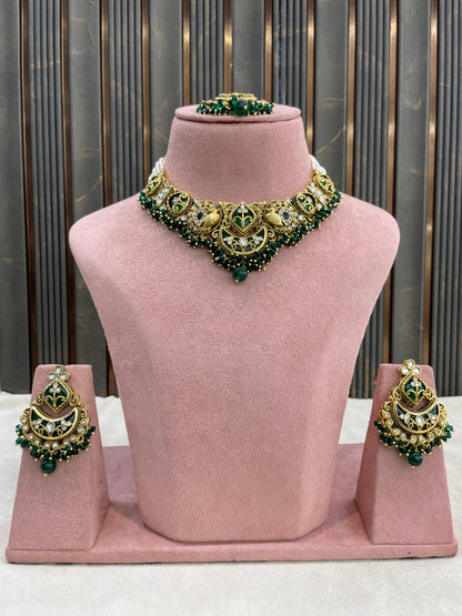 Gold Green Kundan necklace Set/ kundan Indian Navya jewellery sets